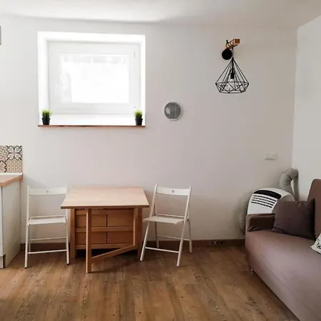 Διαμέρισμα Thekeystudio, Studio Menta In Centre, 4 Minutes From The Sea *